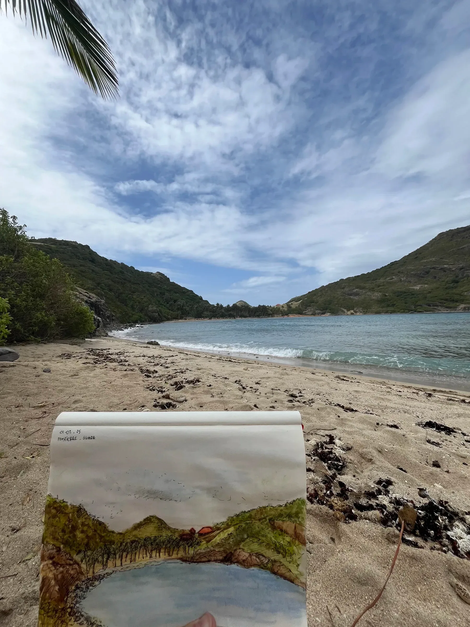 France _ Guadeloupe _ 01.02.25 _ Vue depuis la plage de Terre-de-Haut